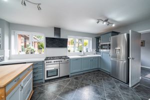 Kitchen- click for photo gallery